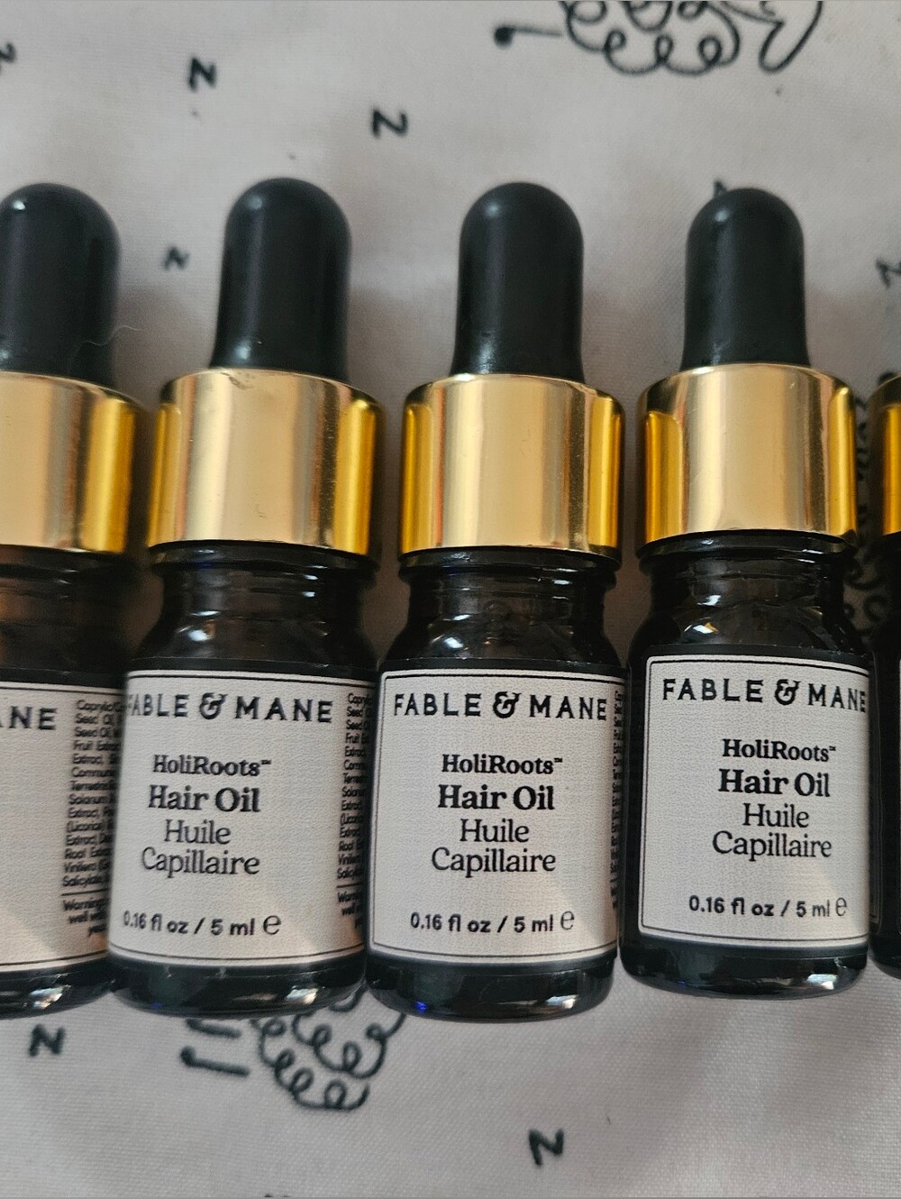 6 x Fable & Mane HoliRoots Hair Oil – Black Bottle with Gold Cap